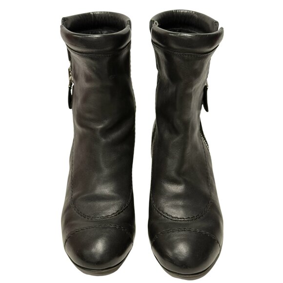 CHANEL black boots size 8 / 38 - Picture 2 of 5